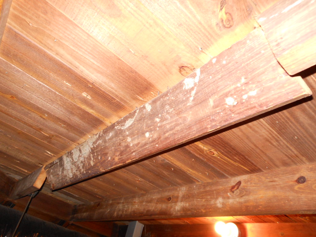 Rafter was cut to install air handler. If you are wondering...no it's not OK to do that.